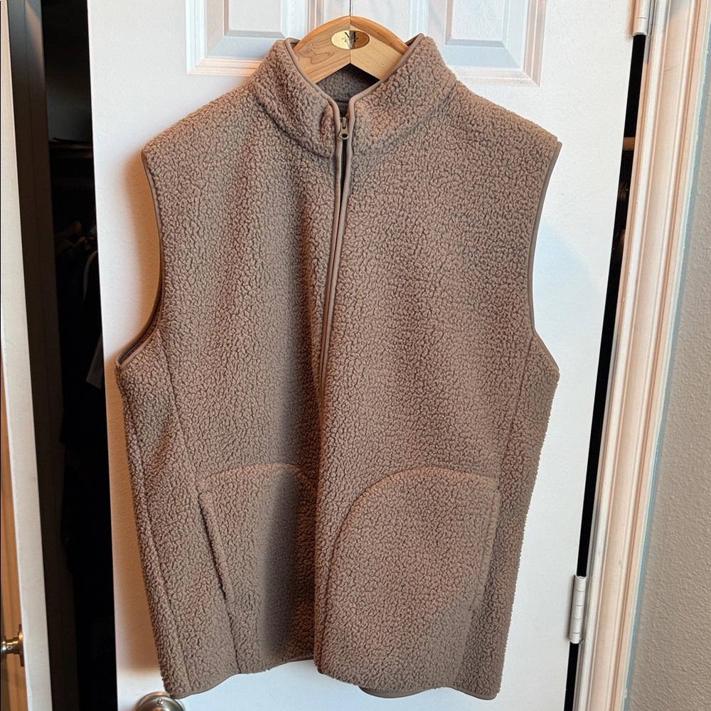 Men's Tan Fleece Vest